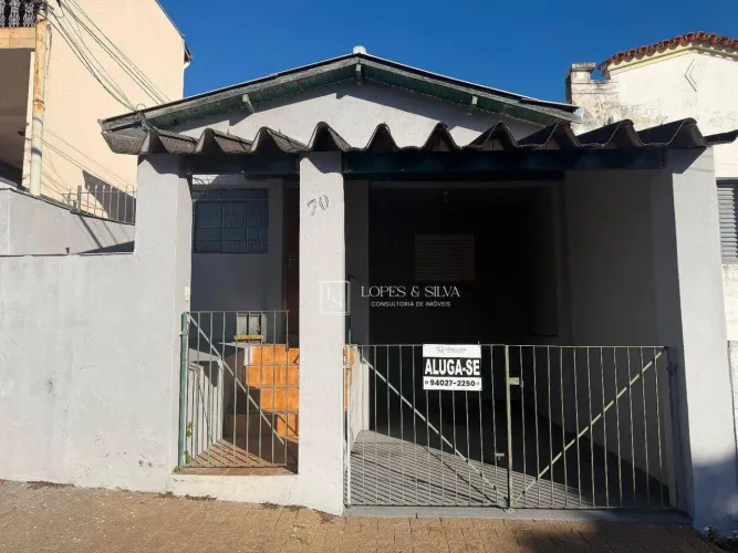 Casa com 2 dormitórios para alugar, 75 m² por R$ 2.300,00/mês - Centro - Atibaia/SP