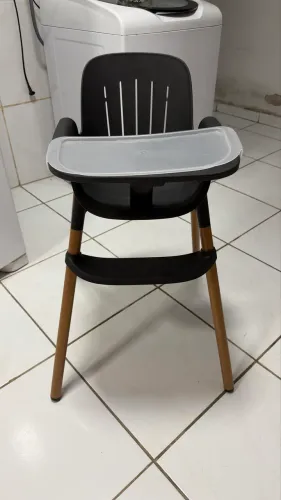 Cadeirinha de alimentação 