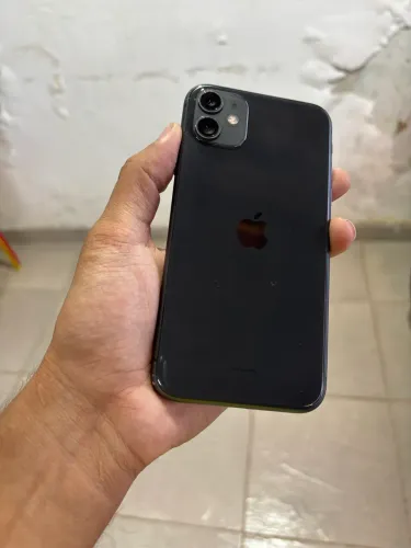 iPhone 11 - Seminovo