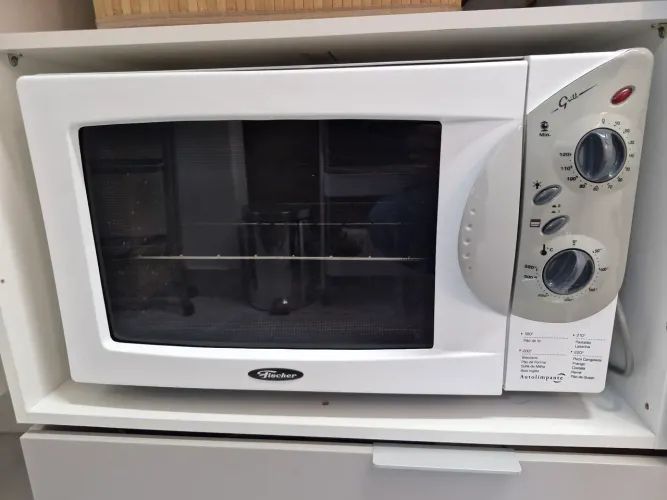 Forno Elétrico Fischer Grill Bancada 44L Branco 127v