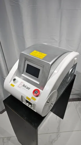 Máquina de despigmentação a laser Nd-YAG Q-Switched