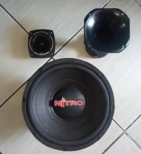 Subwoofer Nitro 12" + Corneta + Twitter