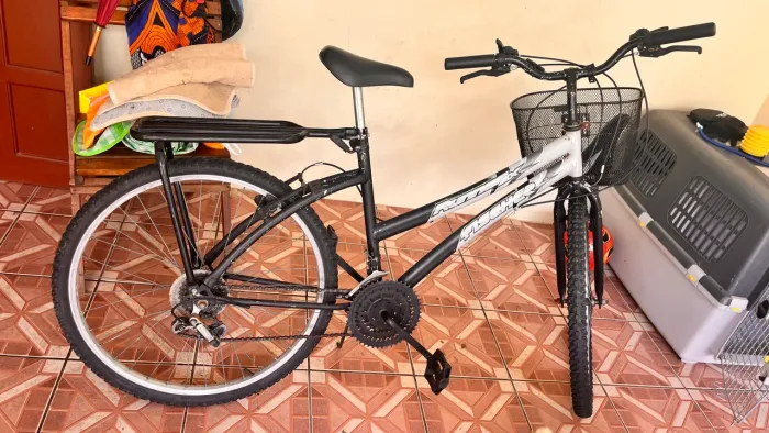 Bicicleta - Troco em prancha de surf iniciante , caiaque ou algo similar