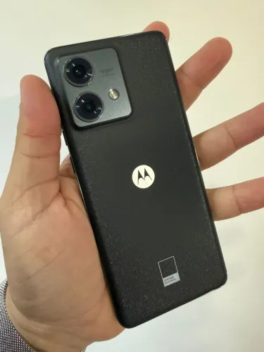 Motorola Moto Edge 40 Neo 5G 8/256gb Black Semi Novo Impecável
