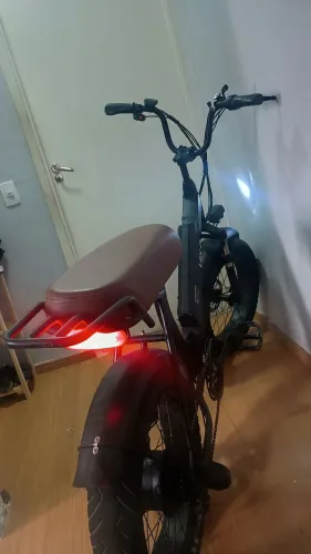 Bike elétrica Lev cruiser