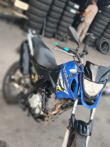 Vendo Yamaha ?