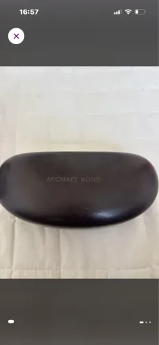 Case de óculos Michael Kors