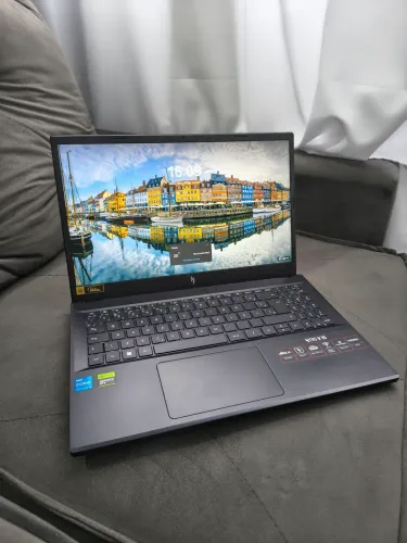 NOTEBOOK GAMER ACER V15 - RTX 4050 - i5 13420H - 16GB RAM DDR5 - 512GB SSD 
