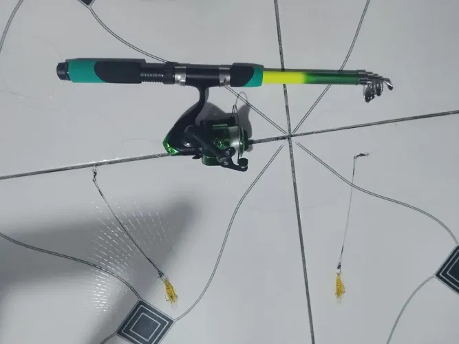 Varinhas d pesca telescopia completa nova 1.80mt