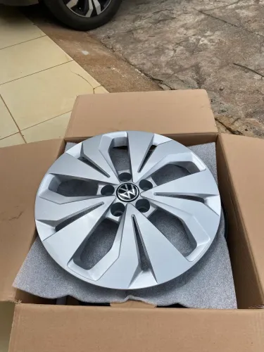 Rodas com calotas aro 16 Volkswagen 