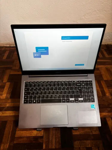 Vendo Samsung Book - Excelente Estado