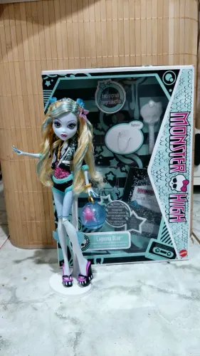Boneca monster high Lagoona blue