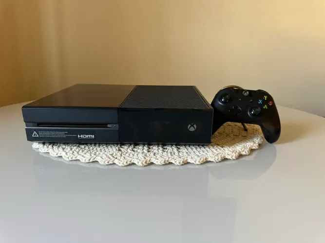 Xbox One Fat - FIFA 25 - COD MW ll - HITMAN - SAINTS ROW E VÁRIOS OUTROS MÍDIAS DIGITAIS.