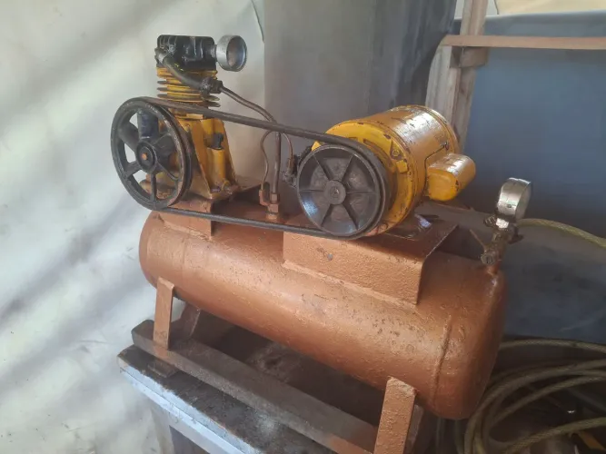 Compressor 1 cv monofasico.