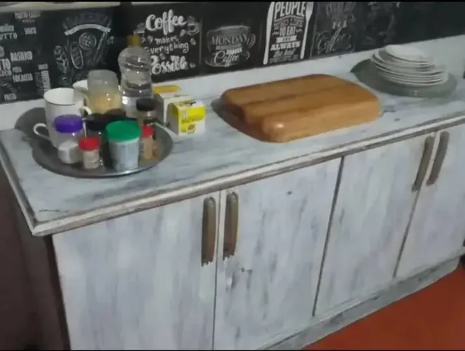 Armário multiuso cozinha/sala BARBADA