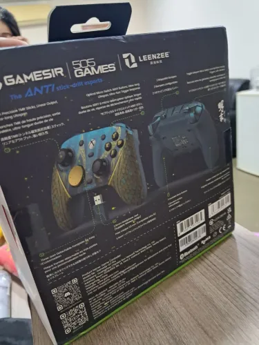 Vendo controle Xbox lacrado novo sem fio