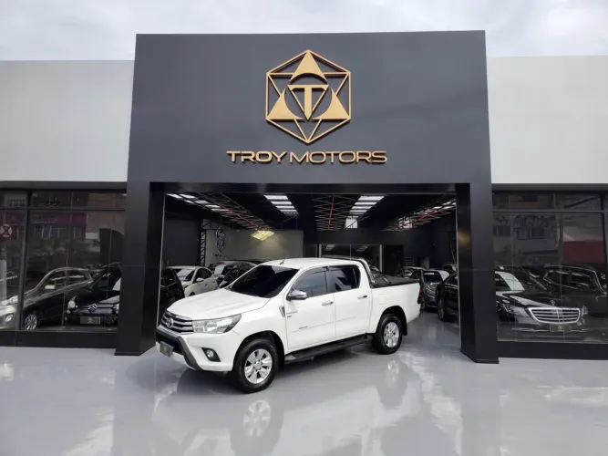 Toyota Hilux CD SRV 4X2 2.7 Flex 16V Aut. 2017