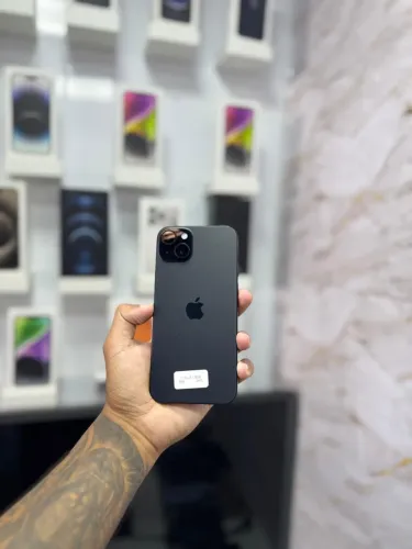 IPHONE 15 PLUS 128 GB R$3.300,00