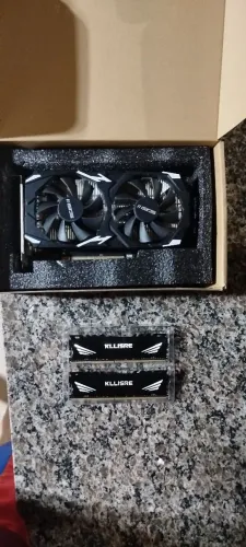 RX580 8GB + 16GB DE MEMÓRIA RAM