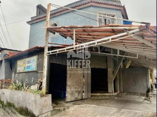 Imóvel comercial à venda na Ilha da Conceição, Niterói | 300m² com lojas e escritório