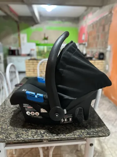 Bebê Conforto Burigotto Touring X preto - Usado 1 vez