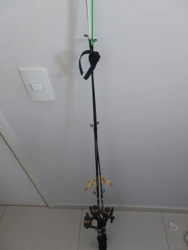 Kit pesca vara e molinete