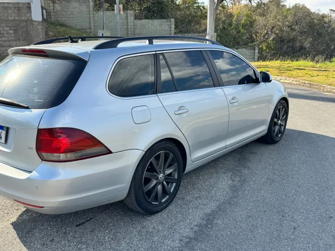 Volkswagen Jetta Variant 2.5 20V 170cv Tiptronic 2010