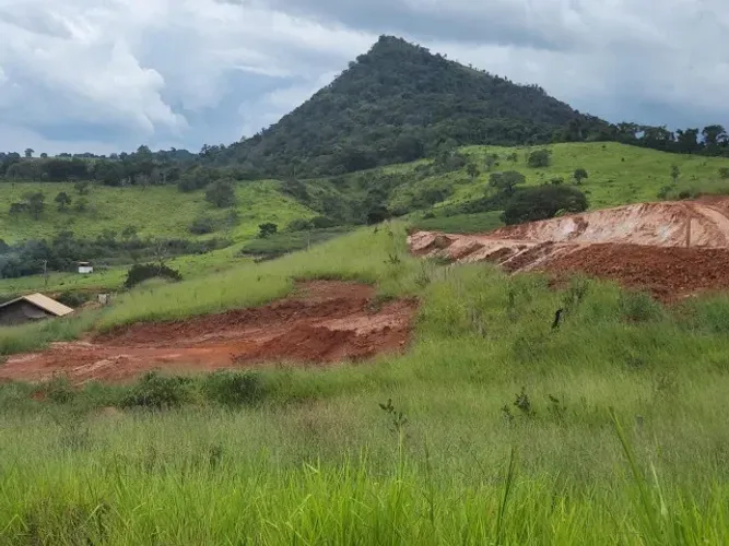 OPORTUNIDADE RARA | TERRENO 10.000m² COM ÁGUA + ENERGIA + ACESSO 100% ASFALTO
