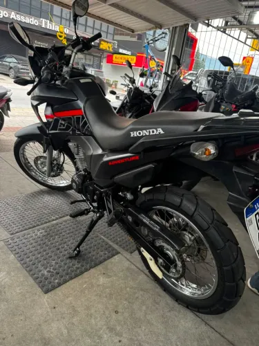 Vende-se moto XRE 190 adventure