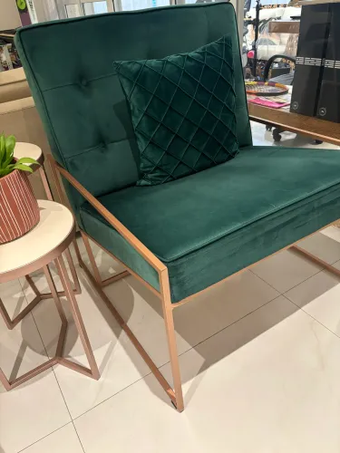 2 Poltronas em veludo verde excelente estado