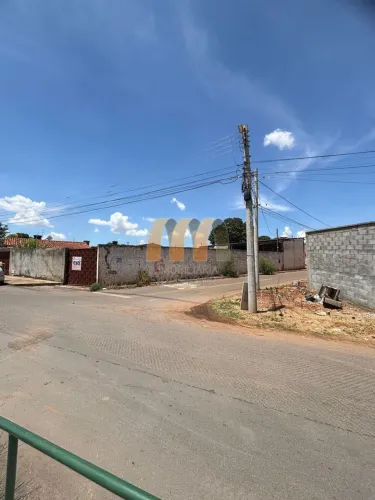 Galpão com 600m2 de terreno para Venda Vila Jayara, Anápolis