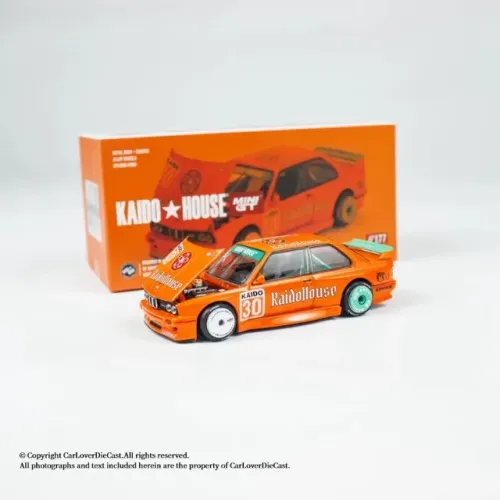 Miniatura de carro Kaidohouse MINIGT nº 177 BMW M3 com pintura Jägermeister.