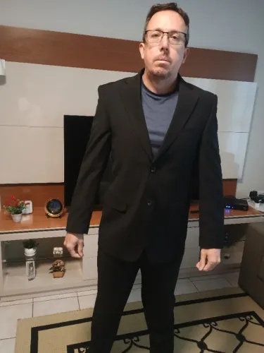 Paletó da marca Buckman número 42 preto (utilizado somente 1 vez)