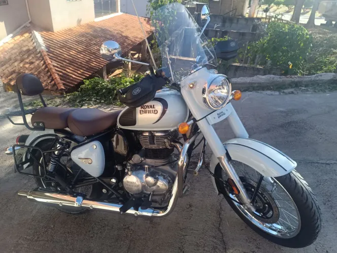 Royal Enfield Classic 350 2023