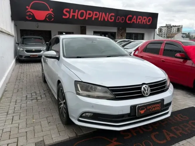 Volkswagen Jetta Comfortline 1.4 TSI 16V 4P Aut. 2018