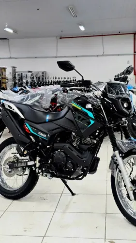 Nova Crosser S 2026 0km preta **Entrada R$0,00 ou R$10.200,00 para taxa reduzida**