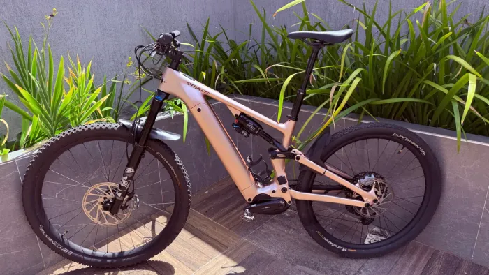 Specialized G4 com 700 km rodado 