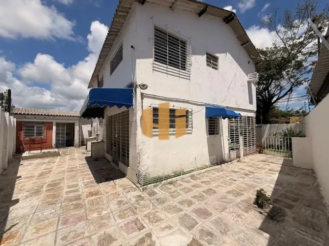 Casa para aluguel e venda com 300 metros quadrados com 5 quartos na Av norte, Tamarineira