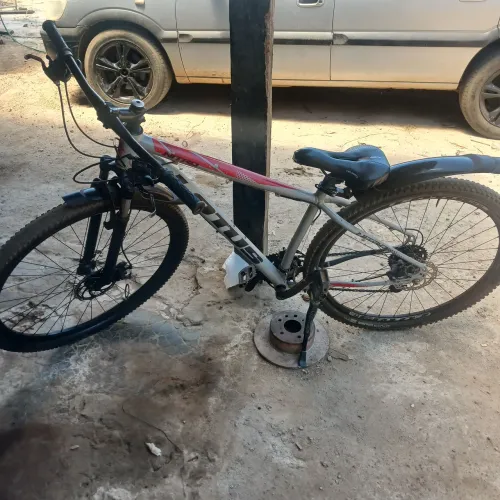 Bicicleta Lotus (aro29) primeiro dono em perfeitas condições com documentação