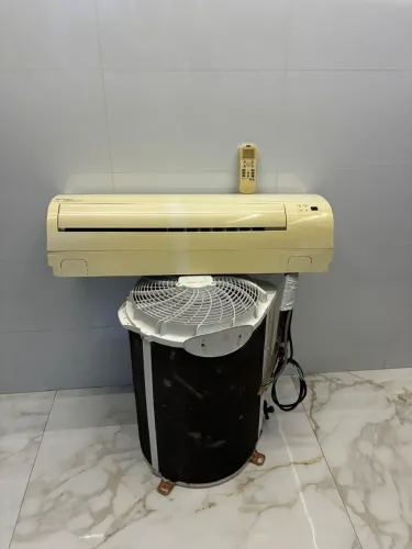 Ar condicionado Springer/Carrier 18000 BTUs. Convencional 220v