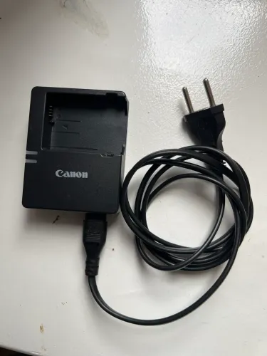 Carregador para Câmera fotográfica Canon T5i