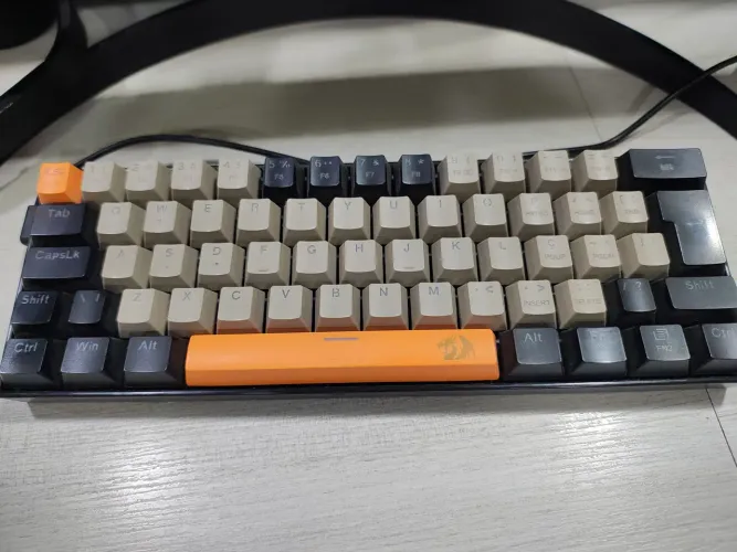 Teclado Redragon Lakshmi abnt2
