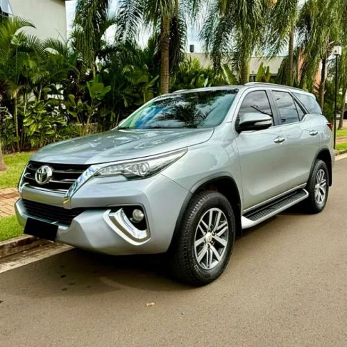 Imagem de Toyota Hilux SW4 SRX 4X4 2.8 TDI 16V Dies. Aut. 2017