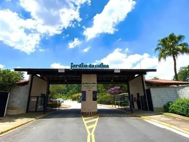 Jazigo 3 Gavetas Jardim da Colina - Próximo à Entrada - Nunca Utilizado