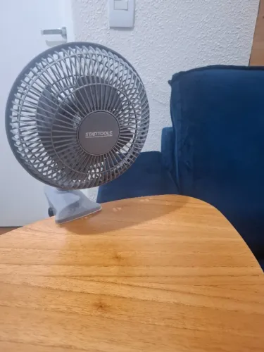Ventilador de mesa portátil Startools 27 V 20 X 33 Cm Silencioso