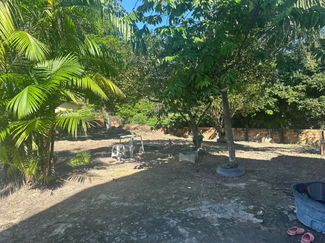 Vendo casa no valor de 250 mil, número: *95