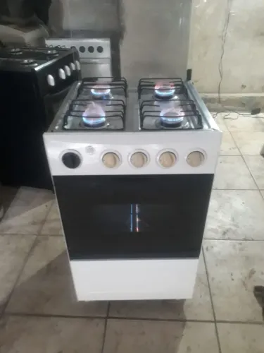 Fogão de 4 bocas