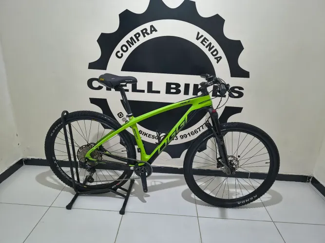 Vendo OGGI Agile Sport carbono aro 29 tamanho 17 documentada top demais fazemos entrega !