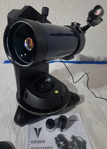 Telescópio Meade Maksutov Cassegrain MAK90 + Mtg Sky-Watcher Virtuoso