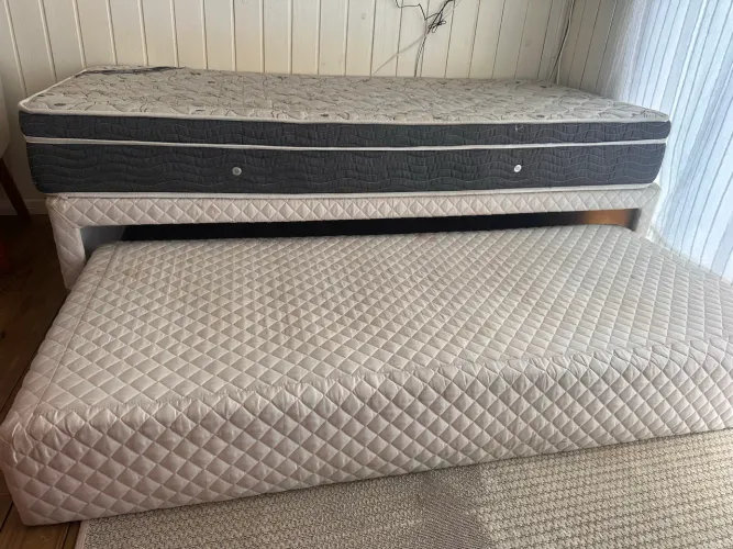 Cama solteiro box com cama auxiliar 